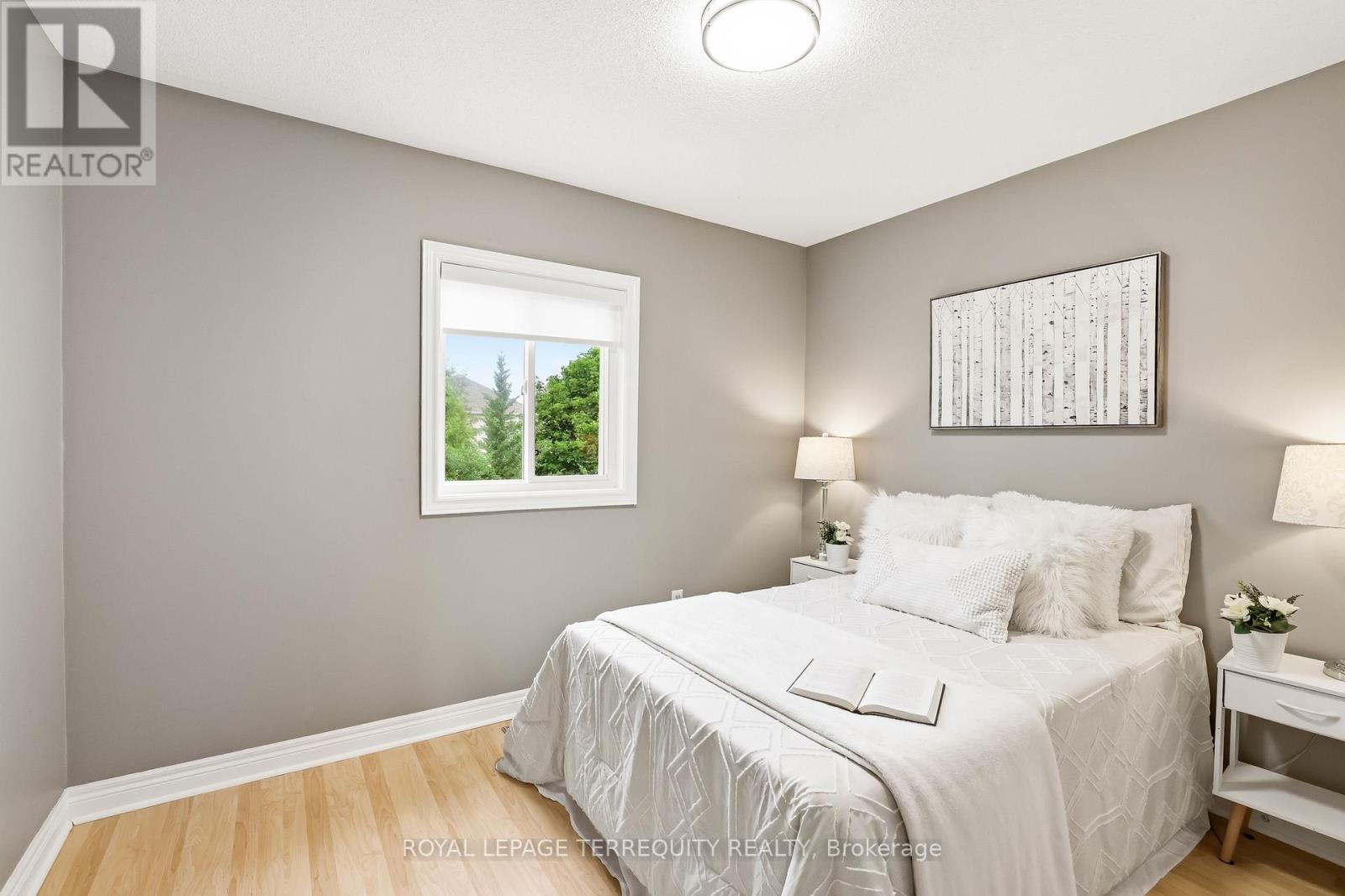 8 Sinden Drive, Whitby, Ontario  L1M 2B8 - Photo 30 - E13650666