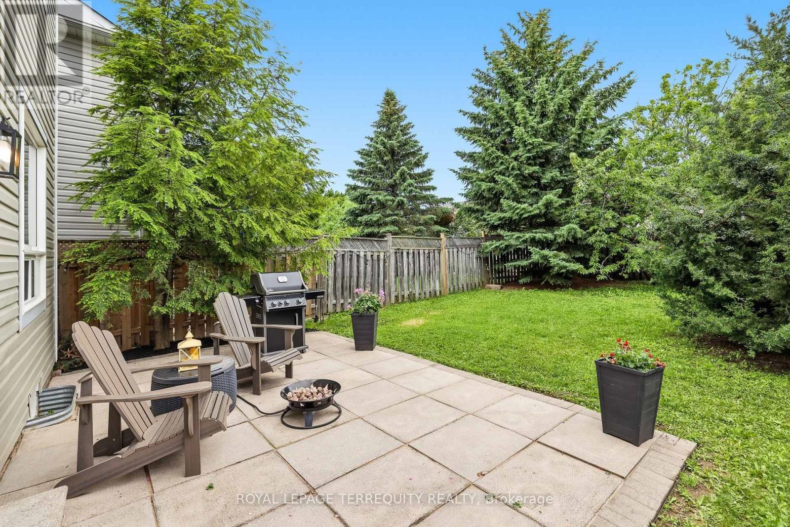 8 Sinden Drive, Whitby, Ontario  L1M 2B8 - Photo 39 - E13650666