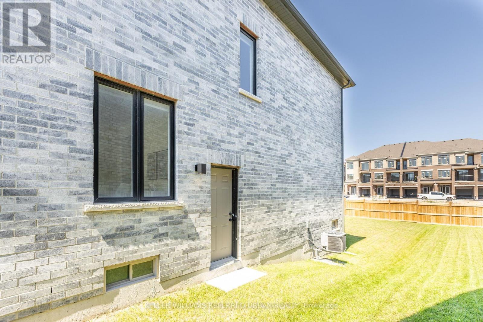 73 Armilia Place, Whitby, Ontario  L1P 0P7 - Photo 50 - E13650670