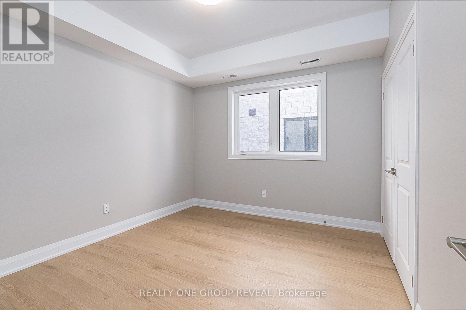 UNIT 1 - 227 GRENFELL STREET