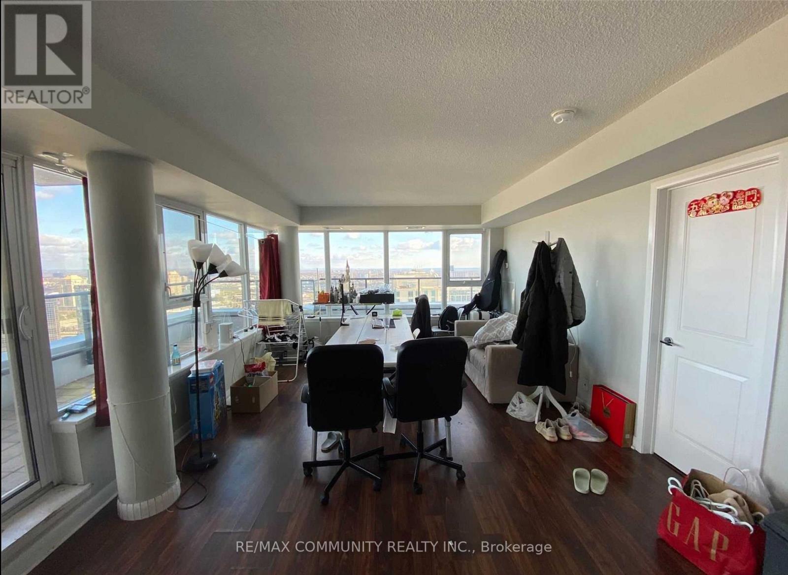 Lph01 - 25 Town Centre Crescent, Toronto, Ontario  M1P 0B4 - Photo 3 - E13650780