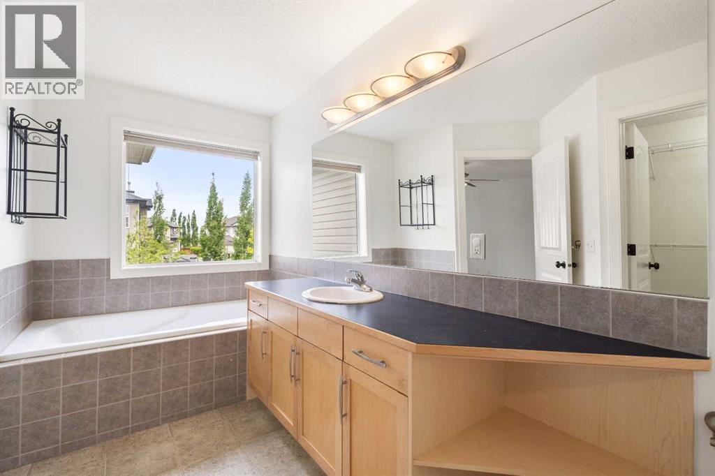 66 Everhollow Avenue Sw, Calgary, Alberta  T2Y 0A9 - Photo 32 - A2320895