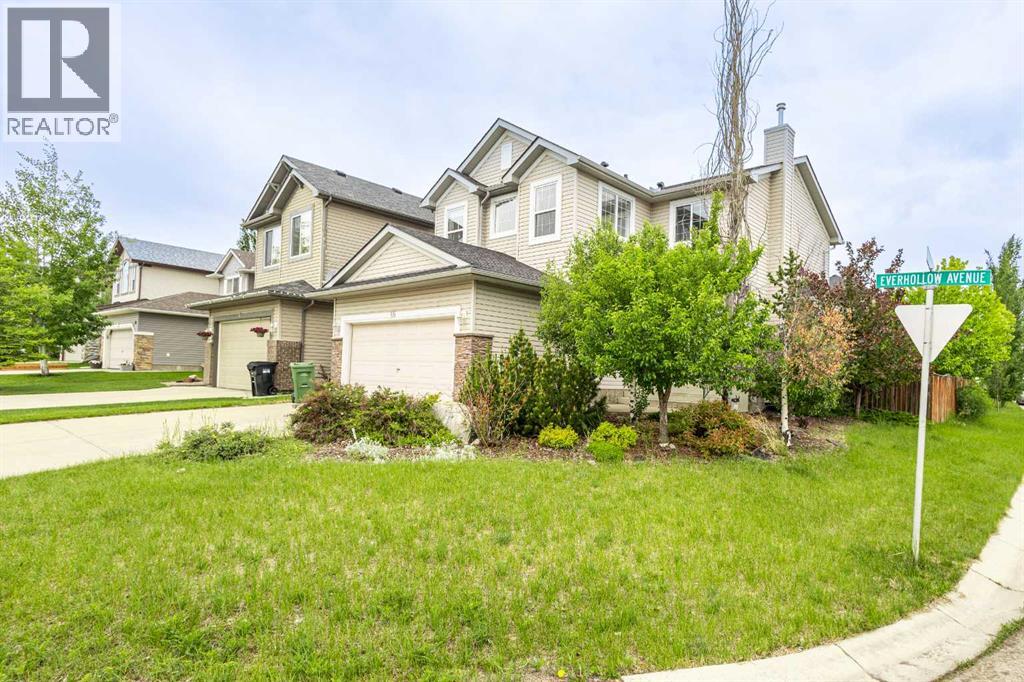 66 Everhollow Avenue SW, Calgary, Alberta