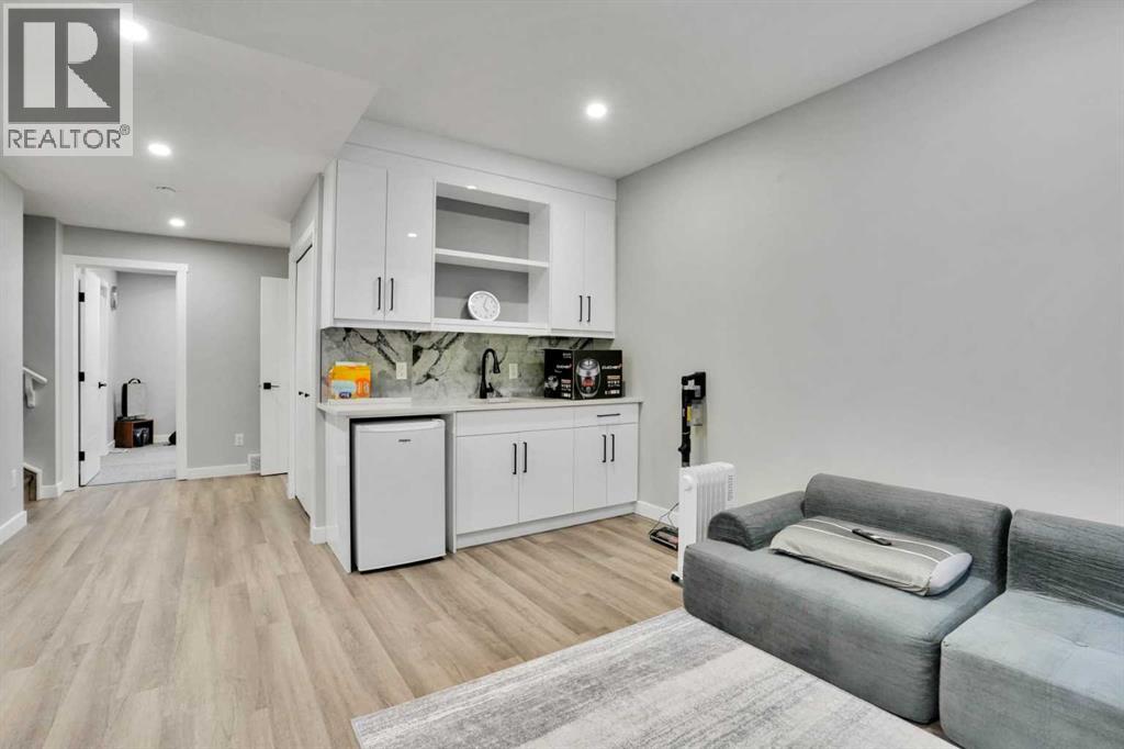 1757 45 Street Nw, Calgary, Alberta  T3B 0P2 - Photo 28 - A2328726