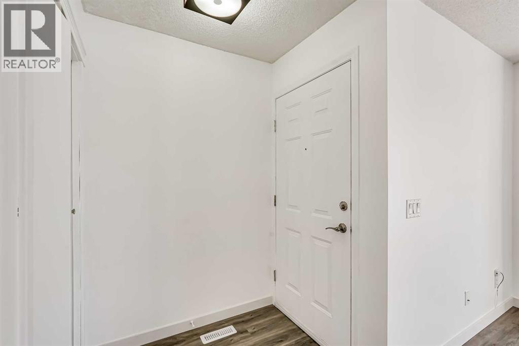 163 Saddlemont Crescent NE, Calgary, Alberta  T3J 4R6 - Photo 5 - A2333548