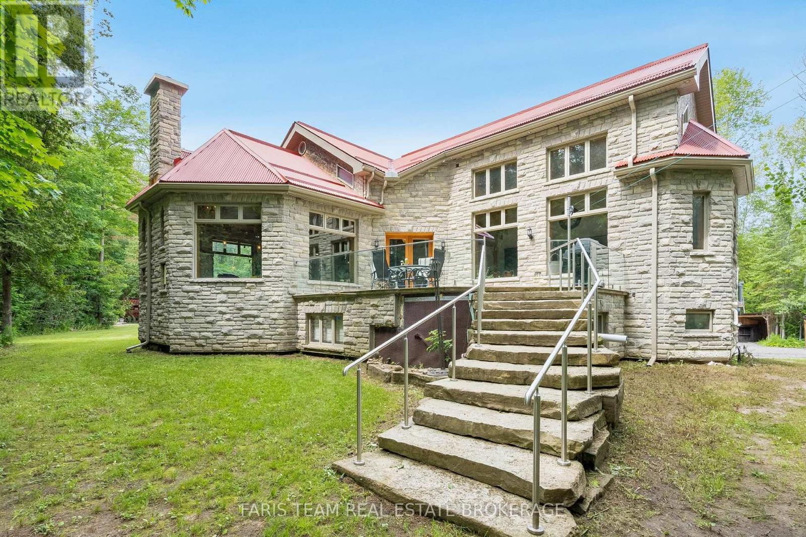 636 Harbour Street, Innisfil, Ontario  L0L 1K0 - Photo 34 - N13650608