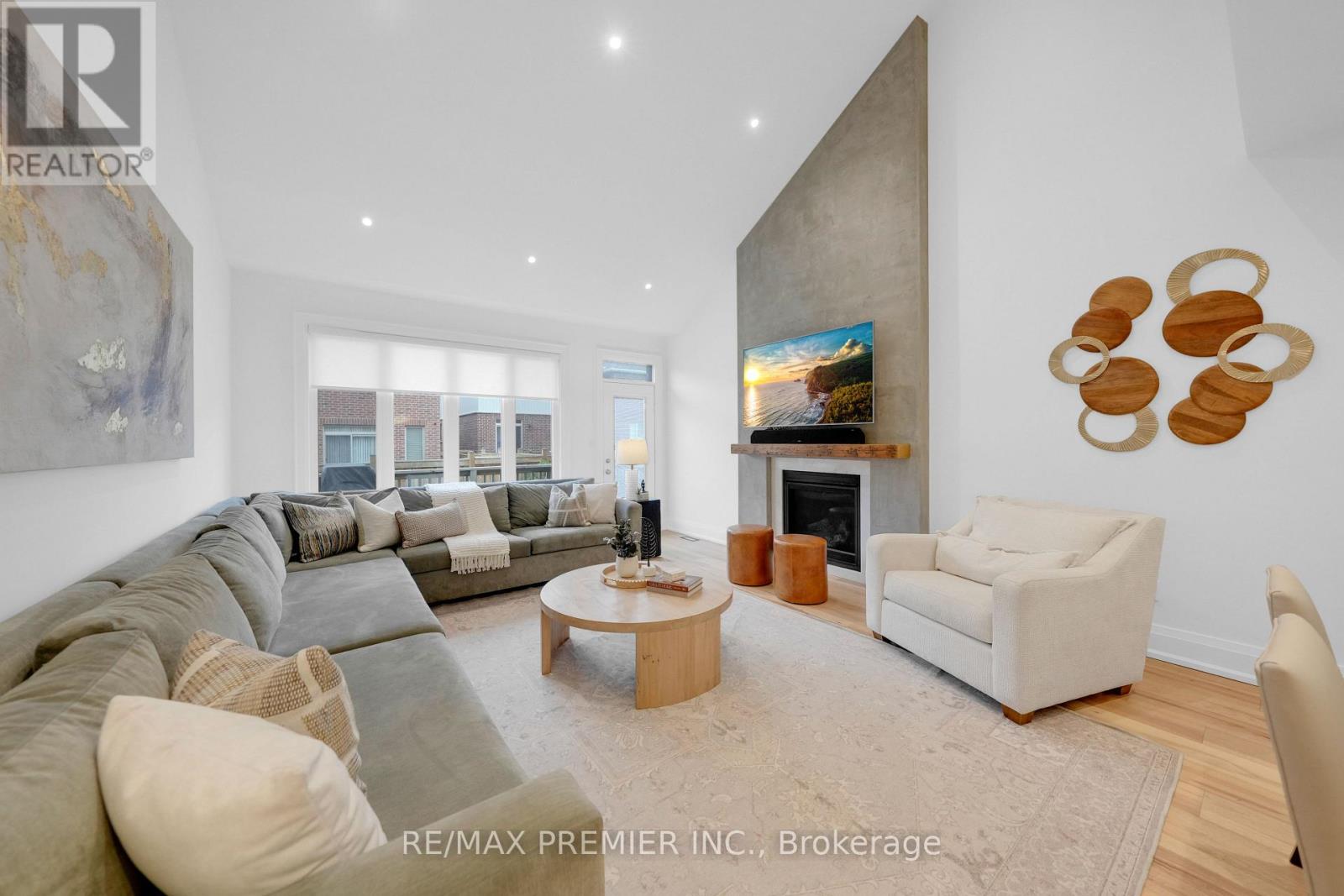 37 Walls Crescent, New Tecumseth (Tottenham), Ontario  L0G 1W0 - Photo 18 - N13650616