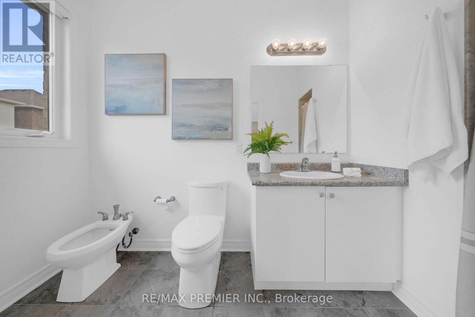 37 Walls Crescent, New Tecumseth (Tottenham), Ontario  L0G 1W0 - Photo 29 - N13650616