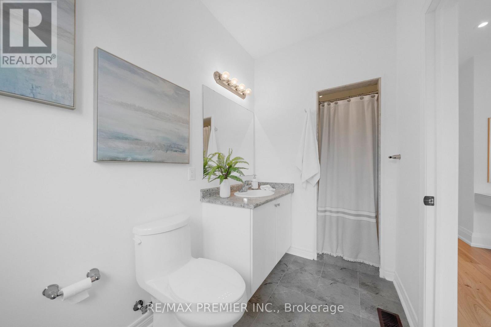 37 Walls Crescent, New Tecumseth (Tottenham), Ontario  L0G 1W0 - Photo 30 - N13650616
