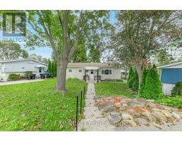 11 HAWTHORNE DRIVE, Innisfil, Ontario
