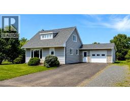 228 Du Pêcheur Nord Street, Lamèque, New Brunswick