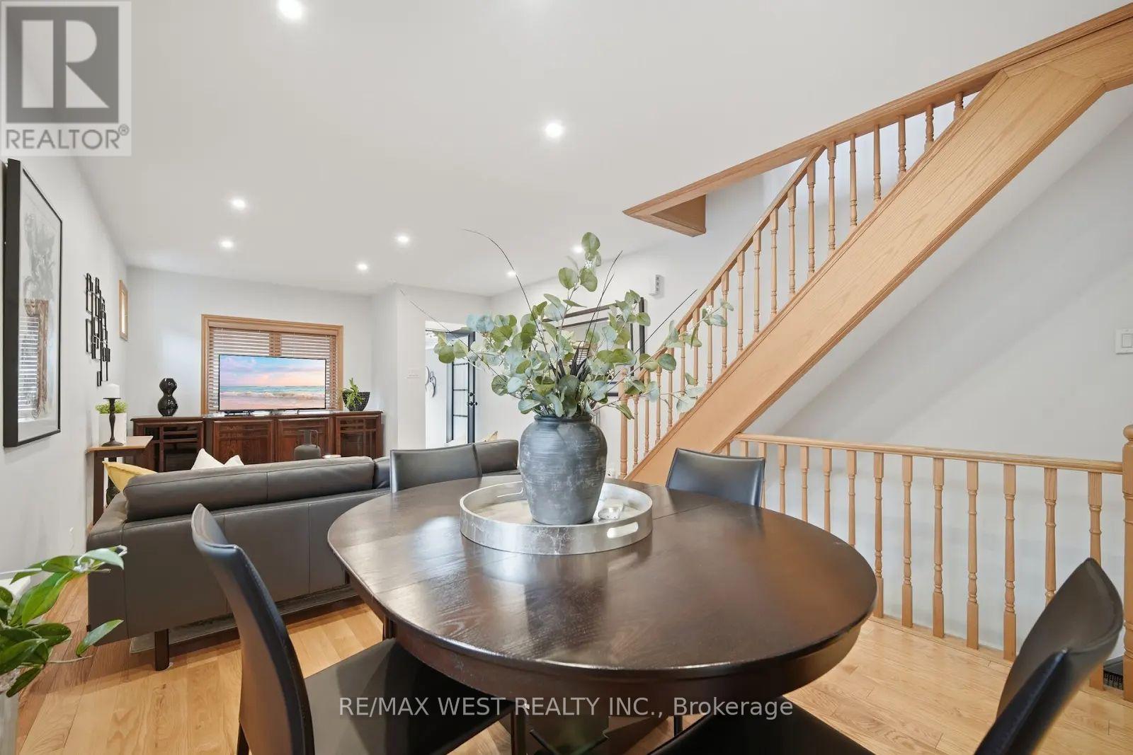 151 Jane Street, Toronto, Ontario  M6S 3Y8 - Photo 12 - W13650606