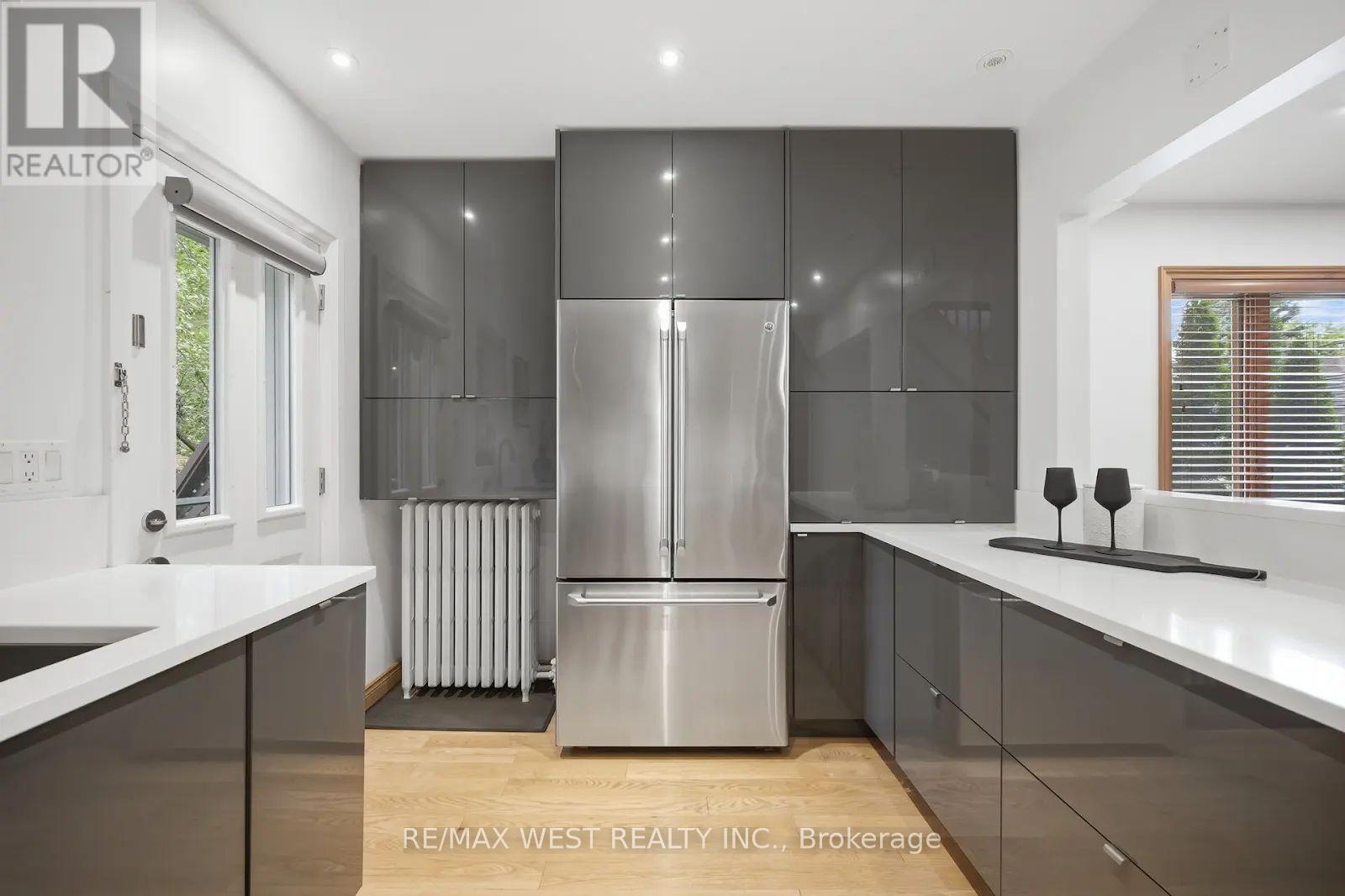 151 Jane Street, Toronto, Ontario  M6S 3Y8 - Photo 14 - W13650606