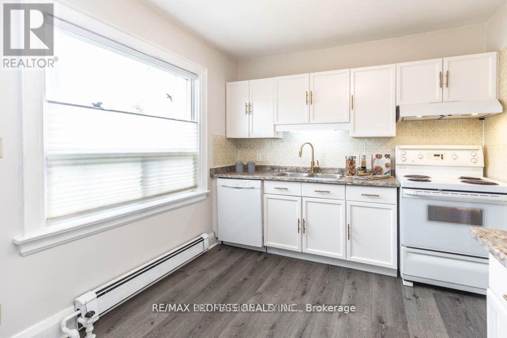 41 Thirty Third Street, Toronto, Ontario  M8W 3H2 - Photo 13 - W13650640