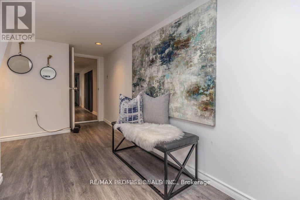 41 Thirty Third Street, Toronto, Ontario  M8W 3H2 - Photo 21 - W13650640