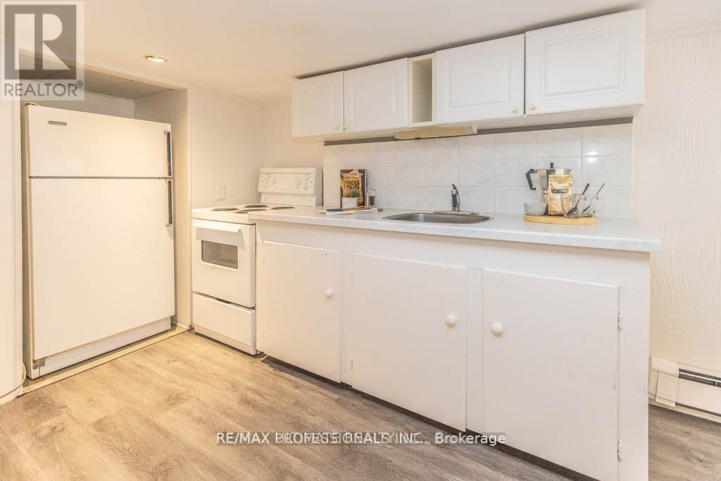 41 Thirty Third Street, Toronto, Ontario  M8W 3H2 - Photo 23 - W13650640