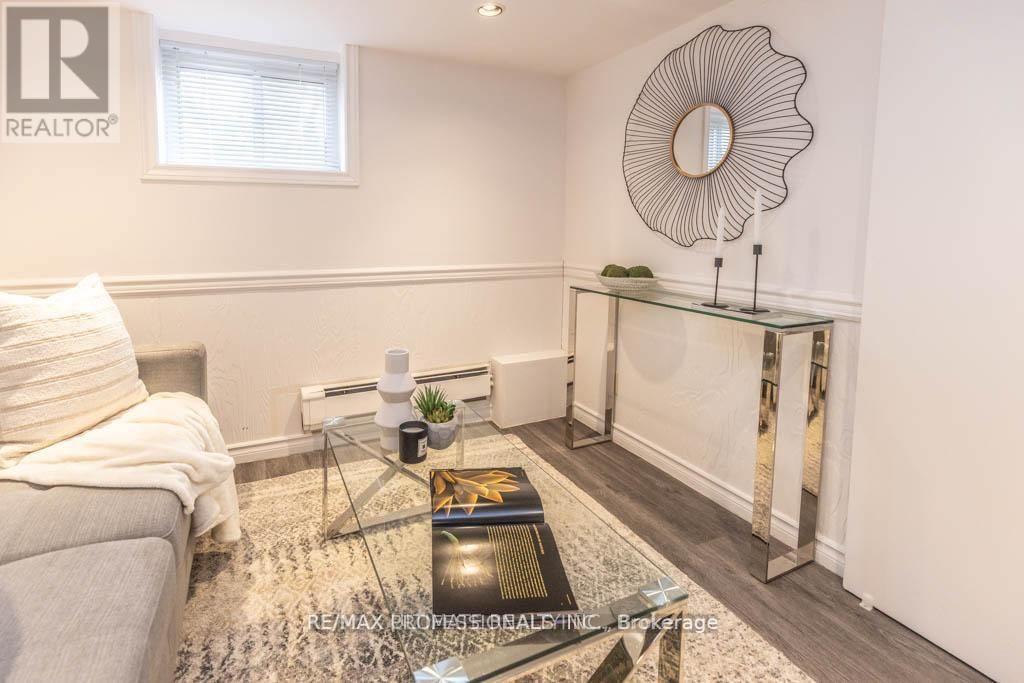 41 Thirty Third Street, Toronto, Ontario  M8W 3H2 - Photo 26 - W13650640