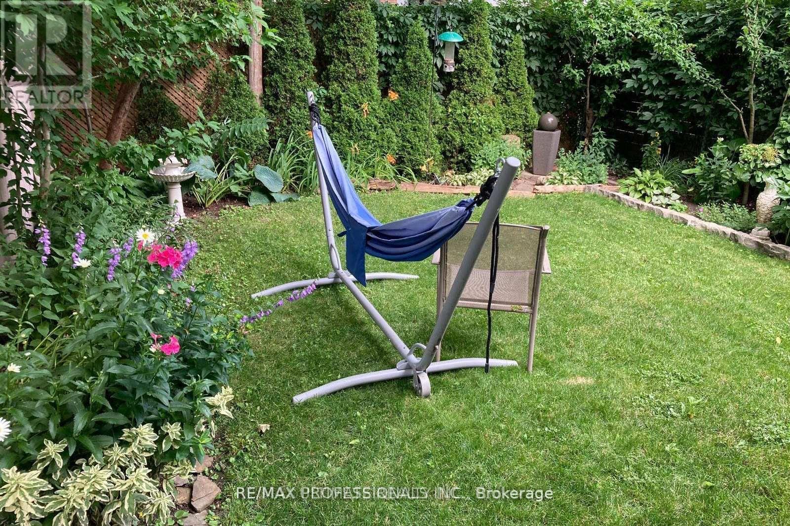 41 Thirty Third Street, Toronto, Ontario  M8W 3H2 - Photo 34 - W13650640