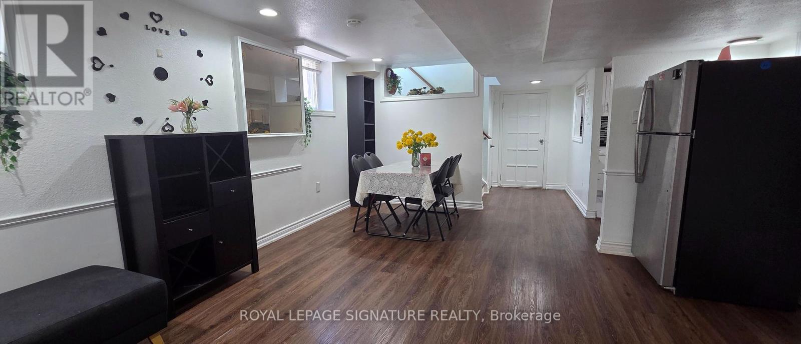 Basement 1 - 3692 Ellengale Drive, Mississauga, Ontario  L5C 1Z7 - Photo 1 - W13650656