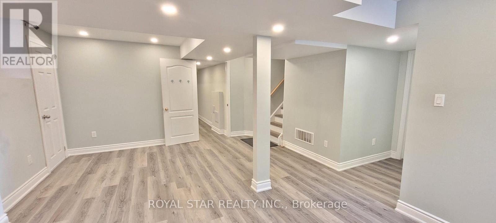 Bsmt - 15 Masters Green Crescent, Brampton, Ontario  L7A 3K3 - Photo 3 - W13650764