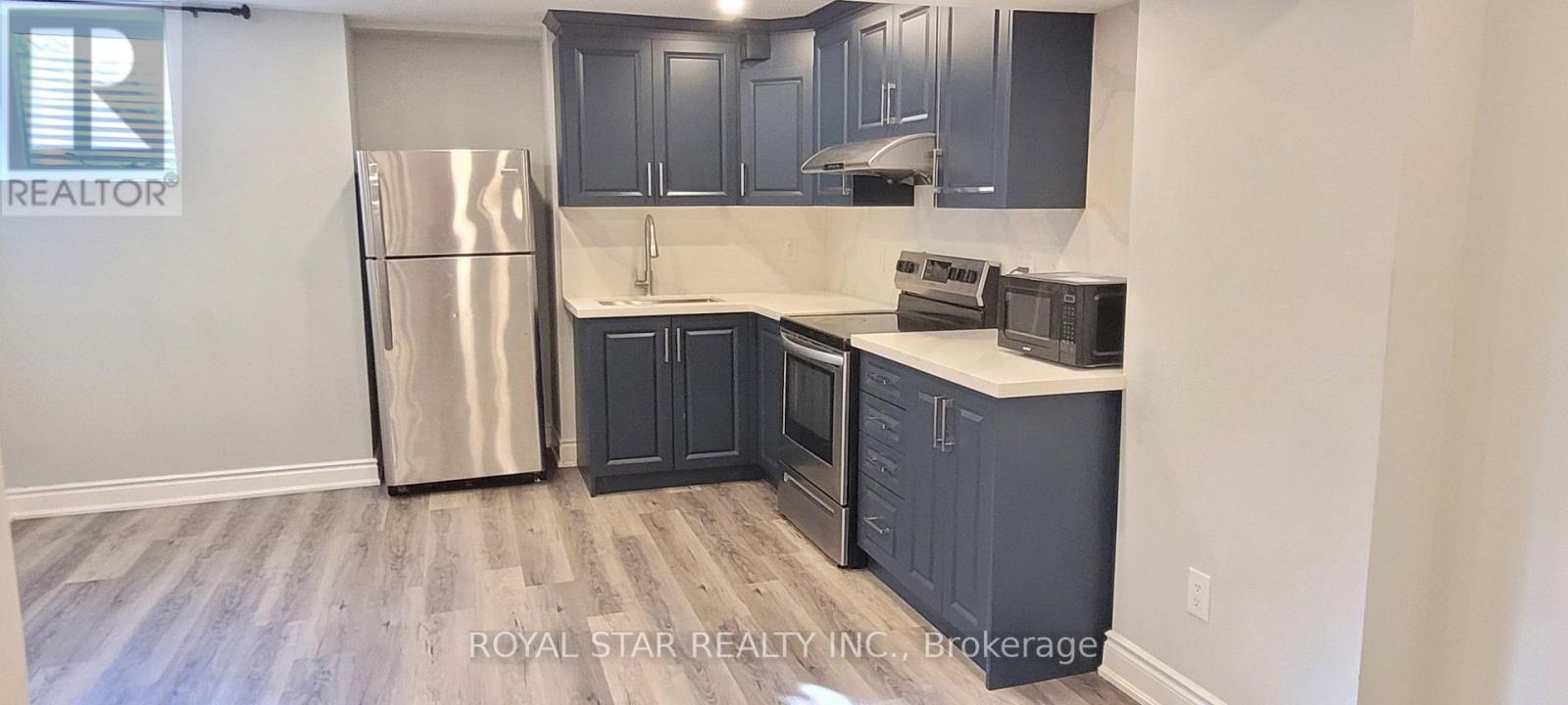 Bsmt - 15 Masters Green Crescent, Brampton, Ontario  L7A 3K3 - Photo 4 - W13650764
