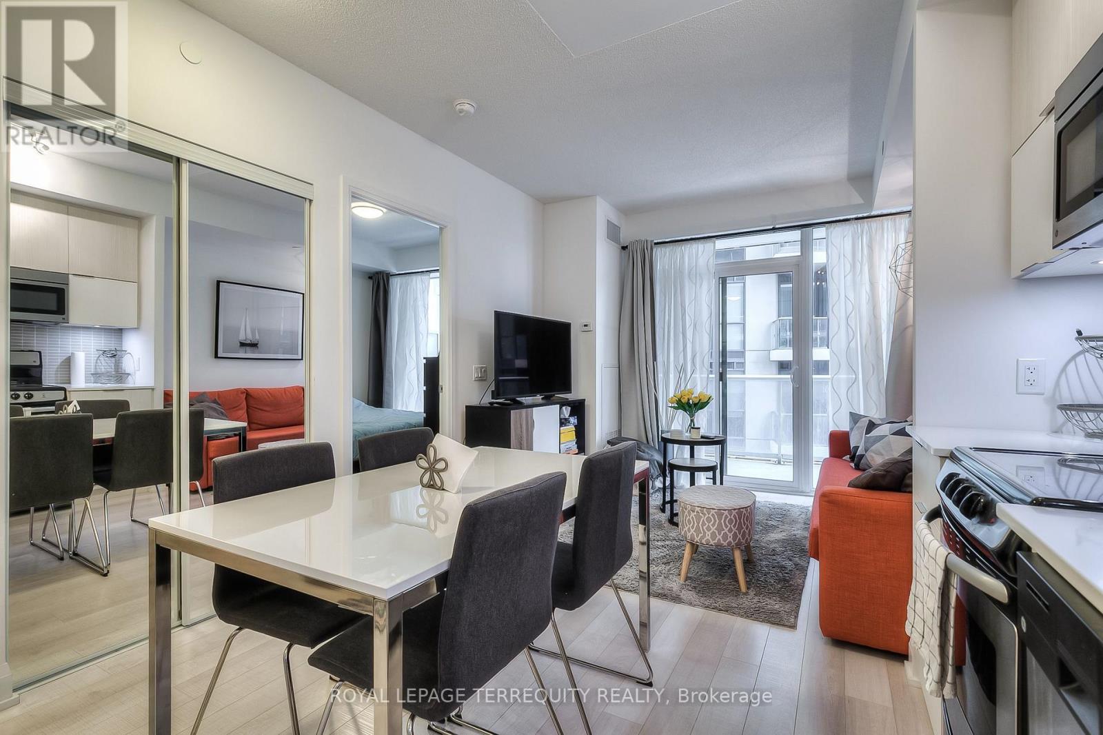 606 - 56 Annie Craig Drive, Toronto, Ontario  M8V 0C8 - Photo 10 - W13650800
