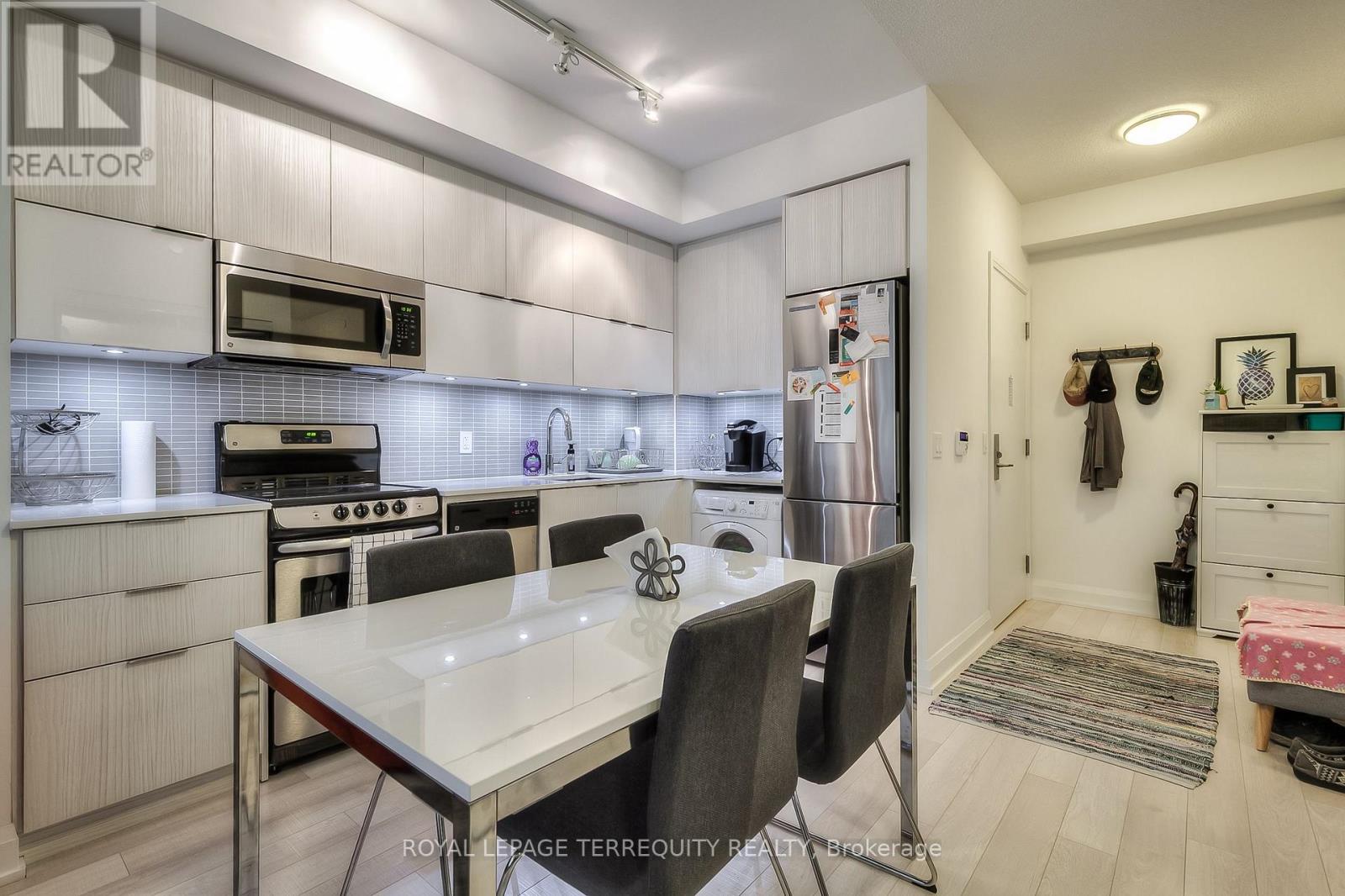 606 - 56 Annie Craig Drive, Toronto, Ontario  M8V 0C8 - Photo 7 - W13650800