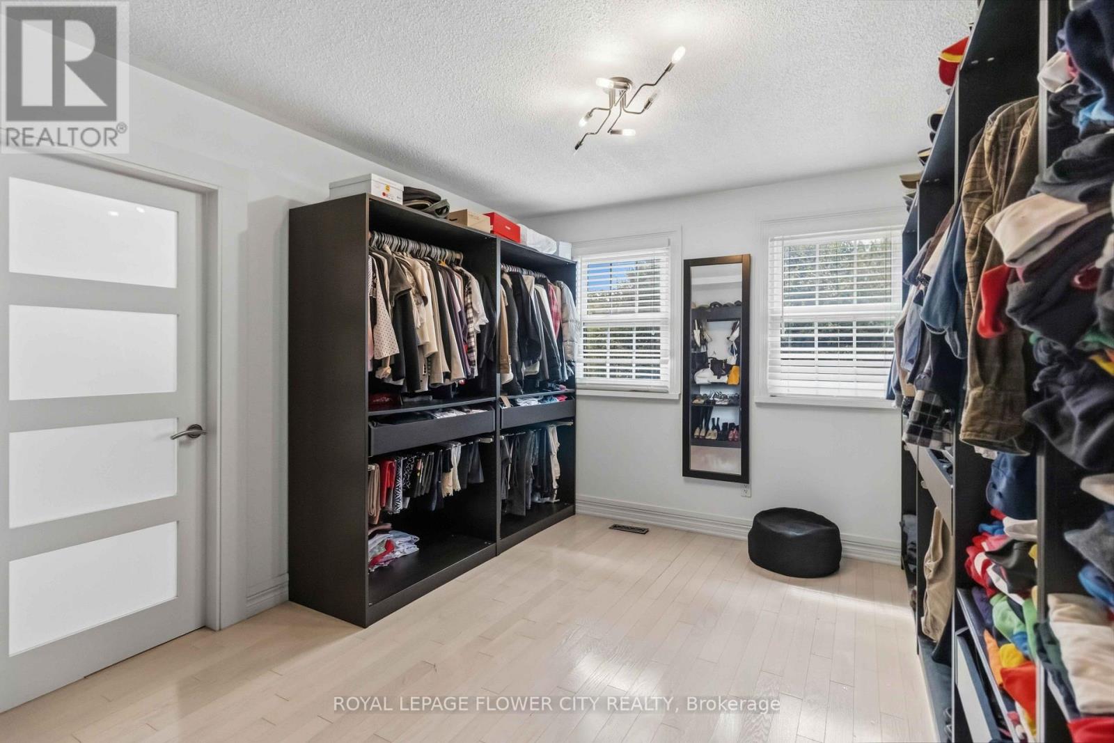 18 Pleasant Valley Place, Brampton, Ontario  L6S 5S2 - Photo 15 - W13650836