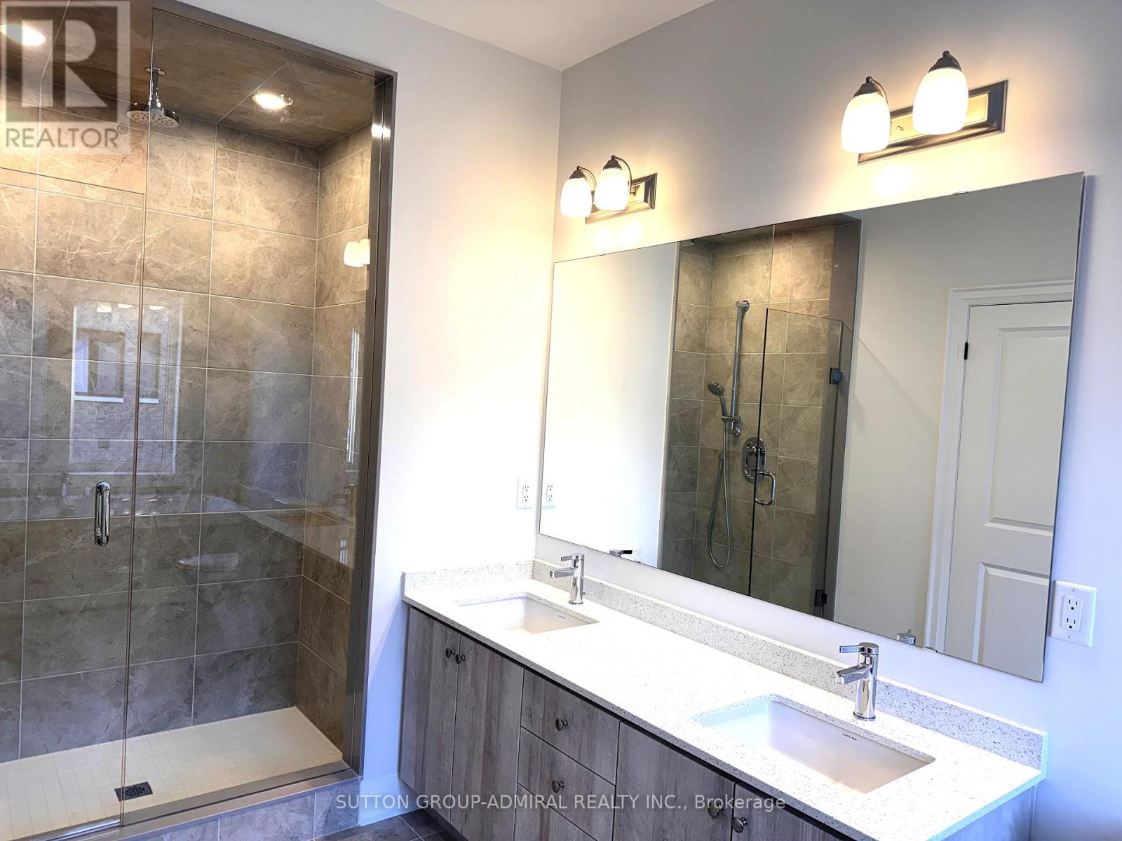 16 Donnacona Drive, Vaughan, Ontario  L4H 5L6 - Photo 22 - N13650198