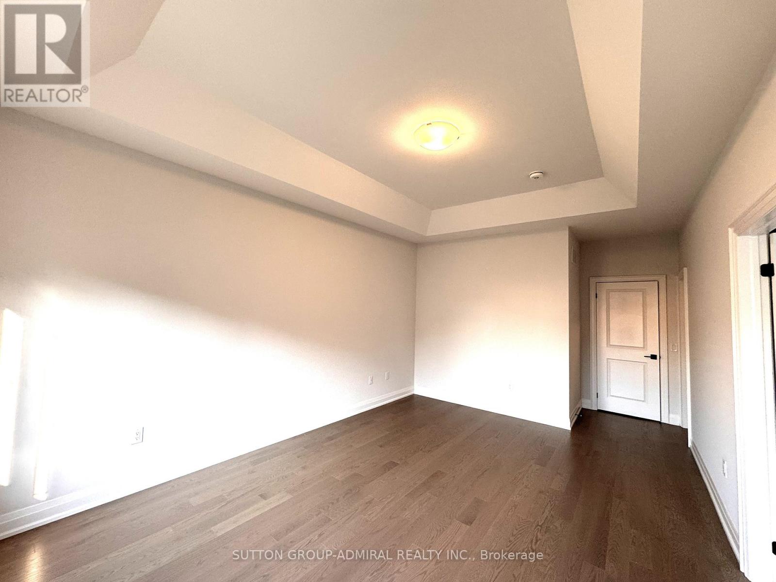 16 Donnacona Drive, Vaughan, Ontario  L4H 5L6 - Photo 12 - N13650198