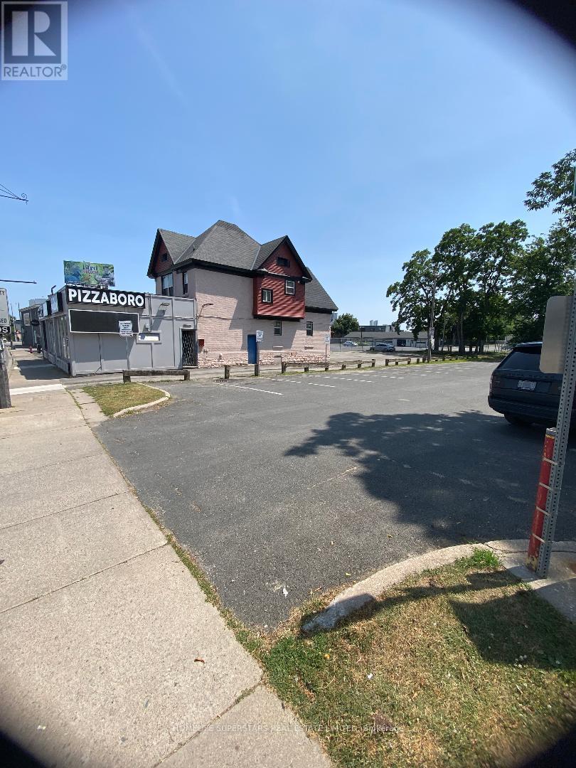 5991 Lundys Lane E, Niagara Falls, Ontario  L2G 1T2 - Photo 42 - X13650662
