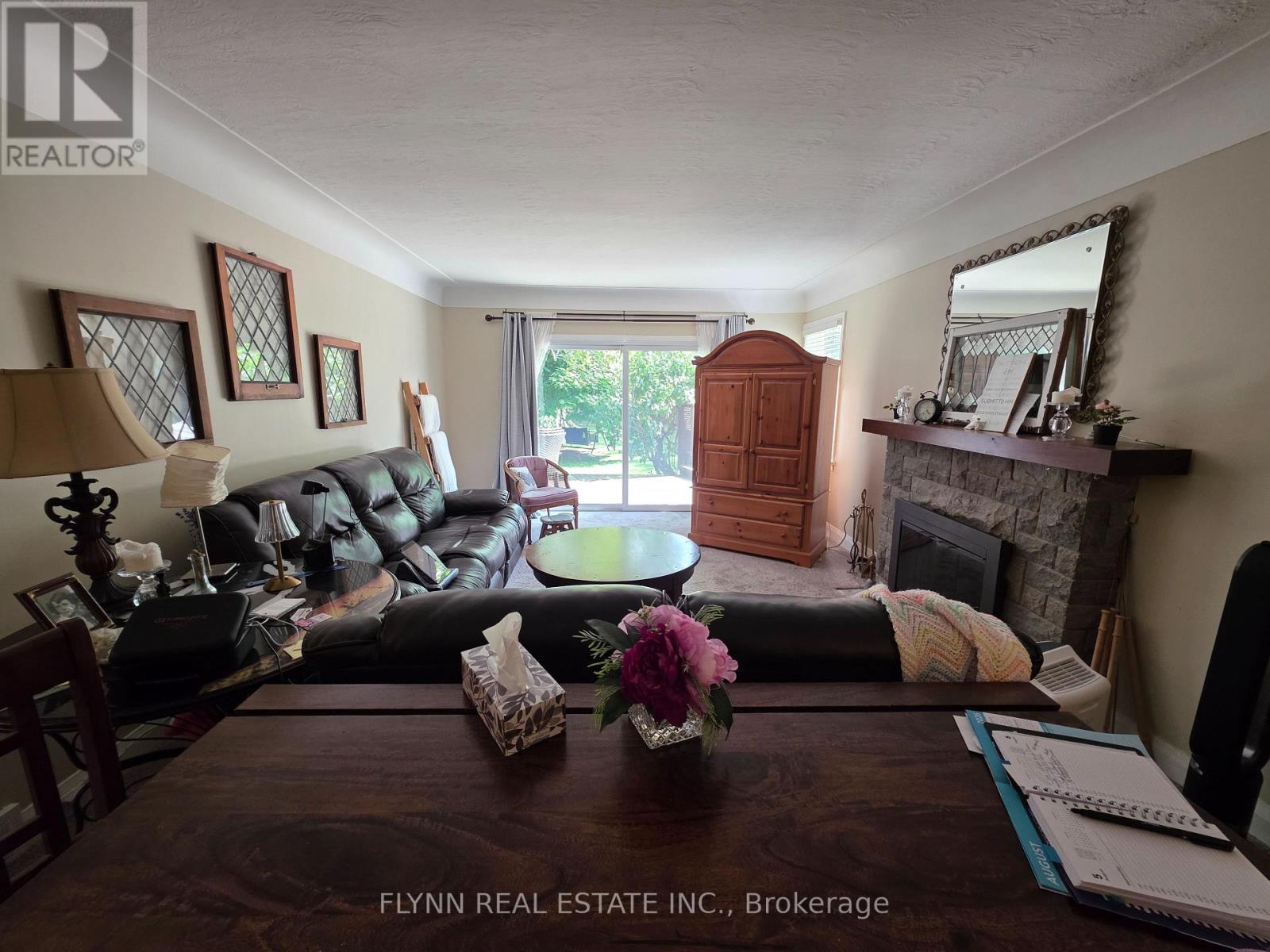 5896 Valley Way, Niagara Falls, Ontario  L2E 1Y1 - Photo 10 - X13650736