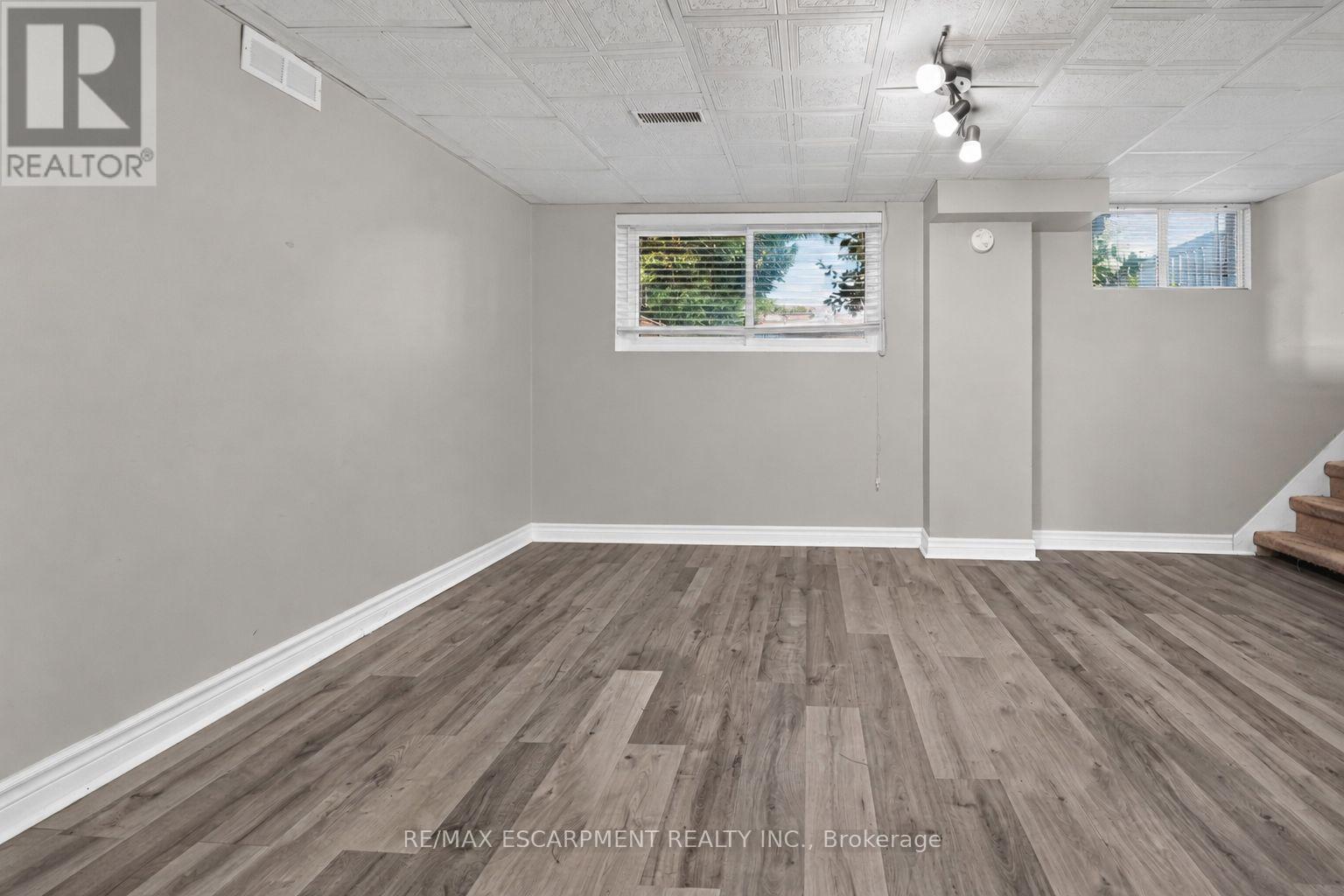 4387 Jackson Street, Lincoln, Ontario  L3J 0N9 - Photo 17 - X13650782