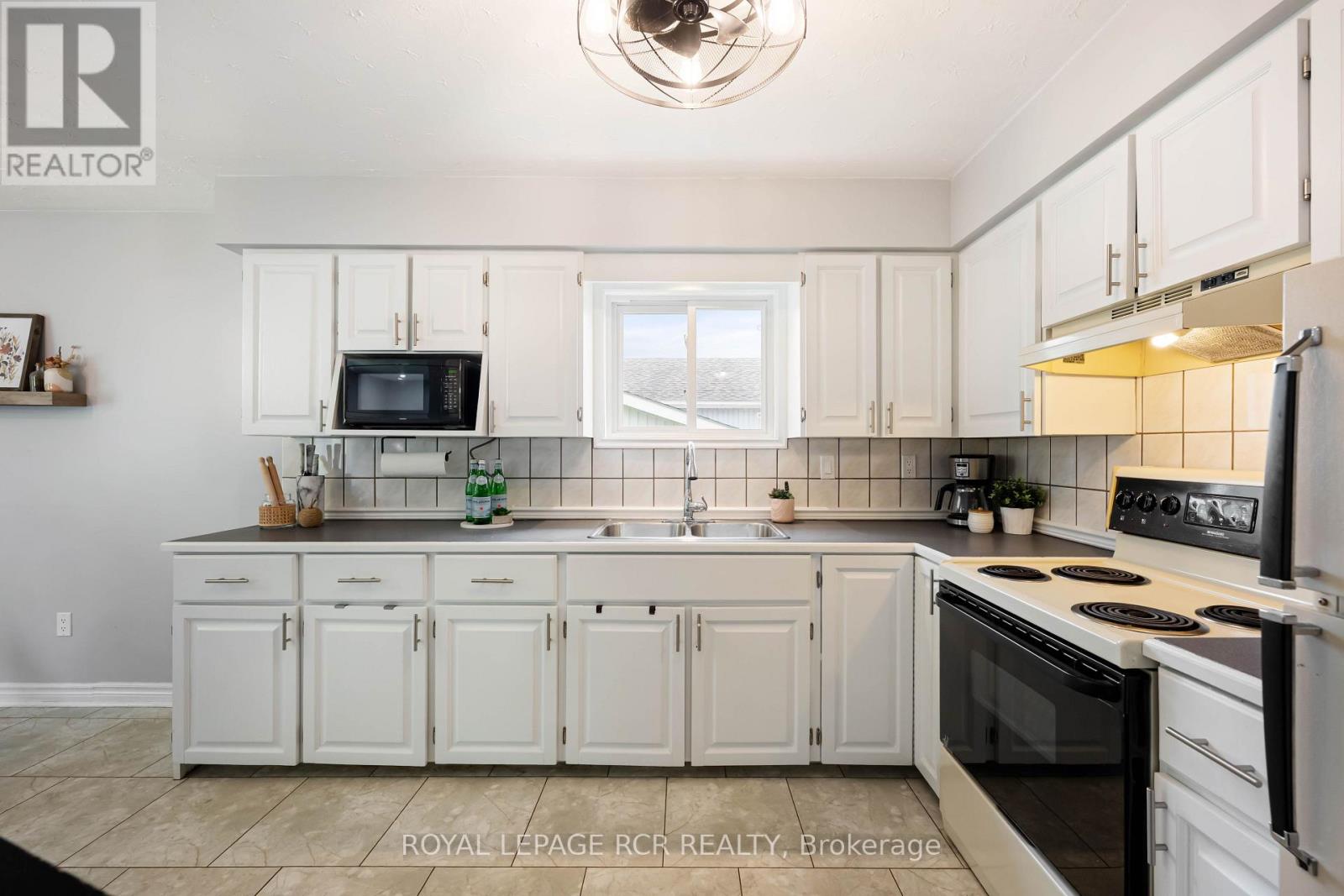 169 Melissa Crescent, Wellington North, Ontario  N0G 2L3 - Photo 22 - X13650840