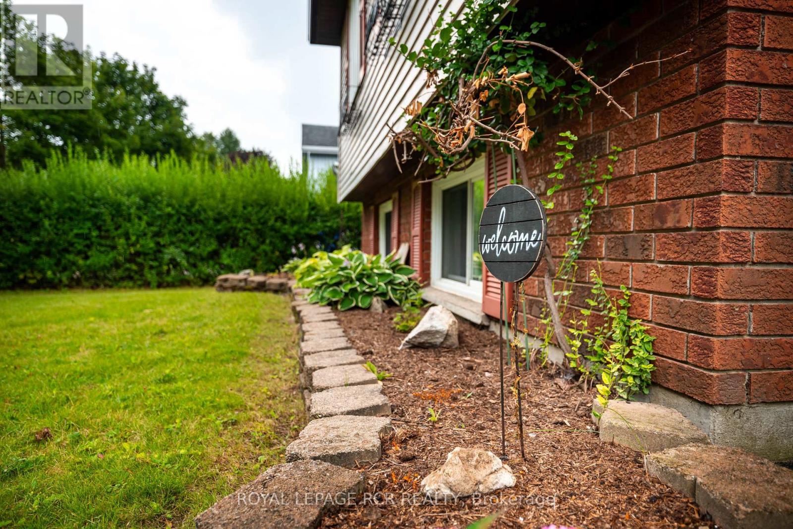 169 Melissa Crescent, Wellington North, Ontario  N0G 2L3 - Photo 3 - X13650840