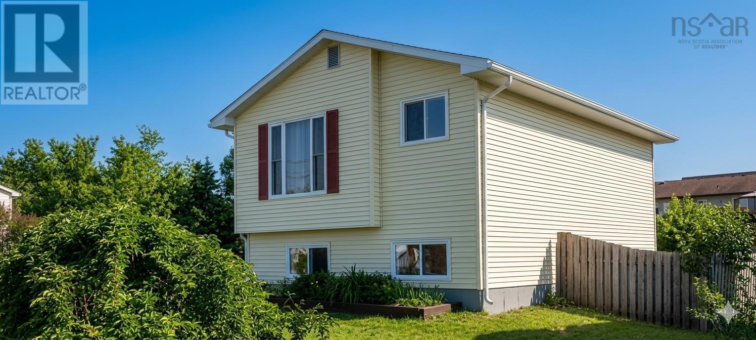 52 Shrewsbury Road, Dartmouth, Nova Scotia