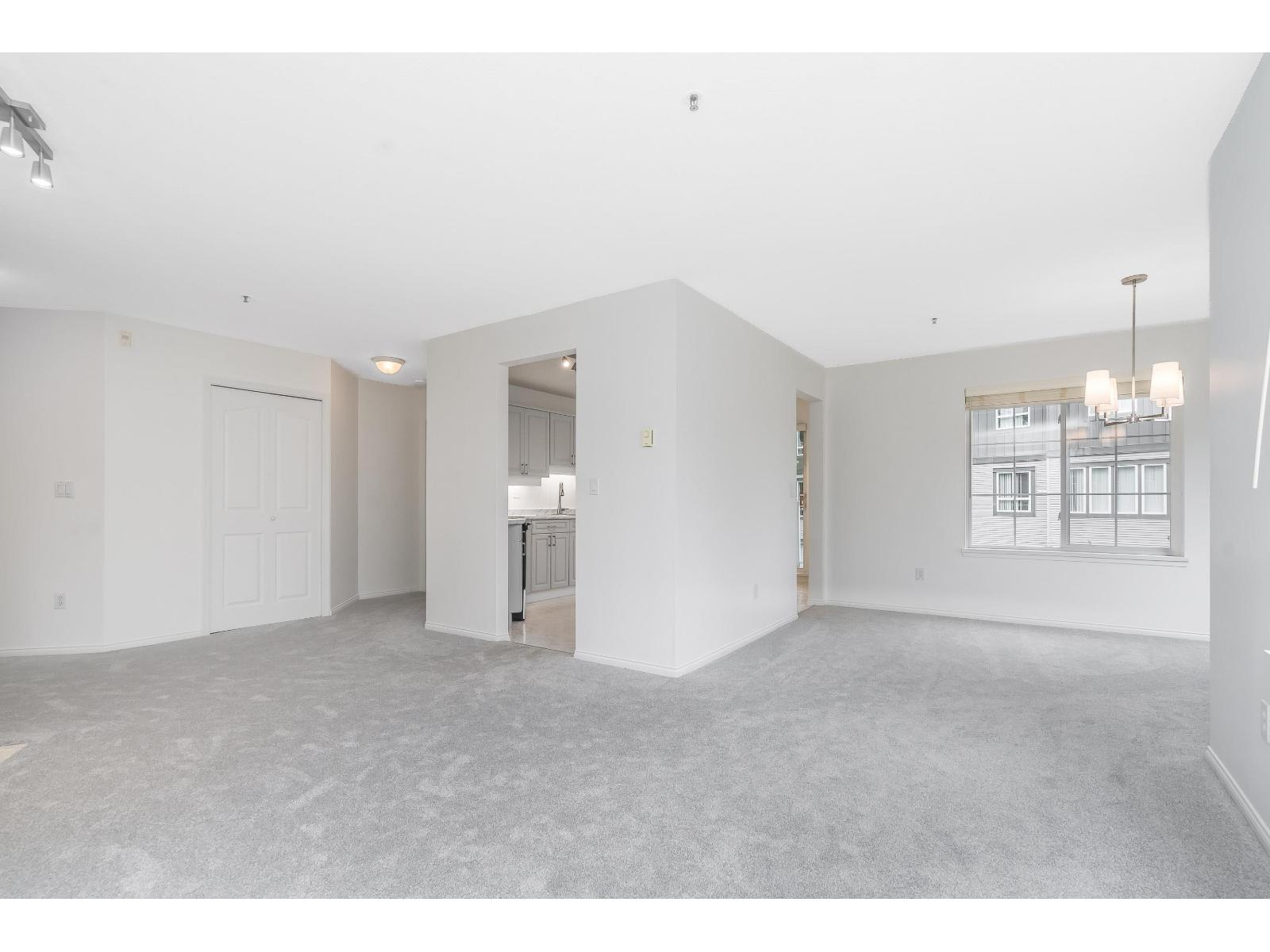 312 5465 201 Street, Langley, British Columbia  V3A 1P8 - Photo 11 - R3153597
