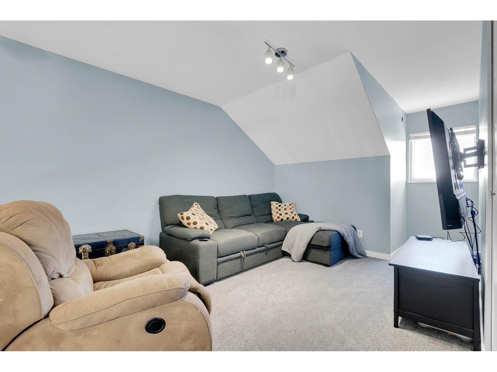 213 7837 120a St Street, Surrey, British Columbia  V3W 0W9 - Photo 12 - R3153261