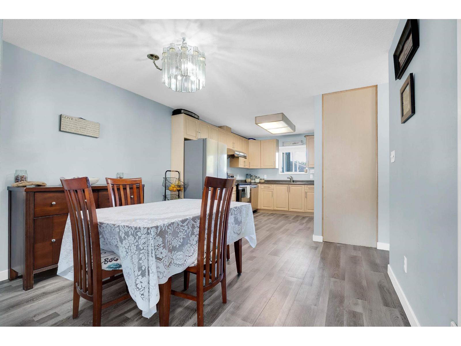 213 7837 120a St Street, Surrey, British Columbia  V3W 0W9 - Photo 11 - R3153261