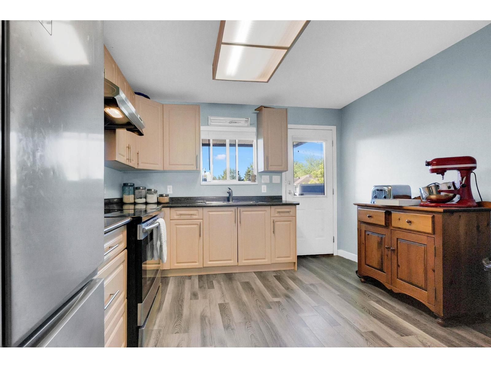 213 7837 120a St Street, Surrey, British Columbia  V3W 0W9 - Photo 10 - R3153261