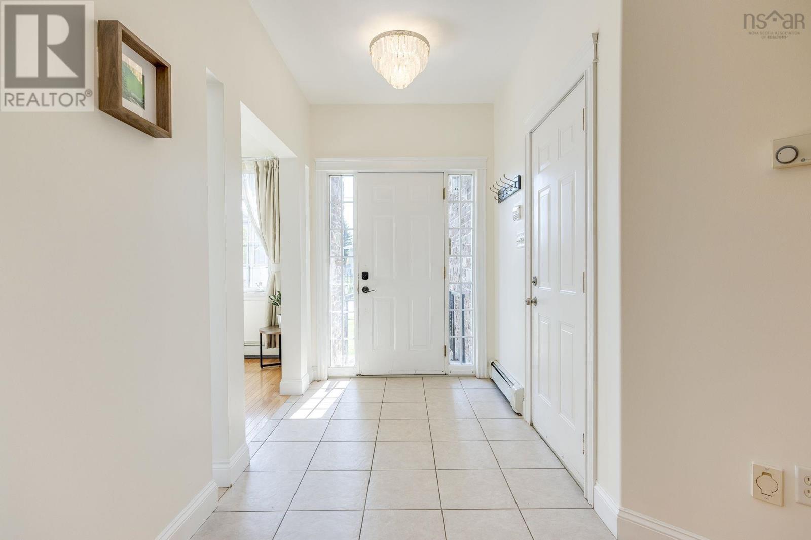 86 Stone Gate Drive, Halifax, Nova Scotia  B3N 3L2 - Photo 3 - 202619949