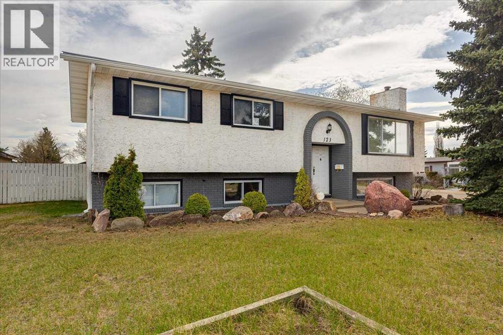 123 Nolan Street, Red Deer, Alberta