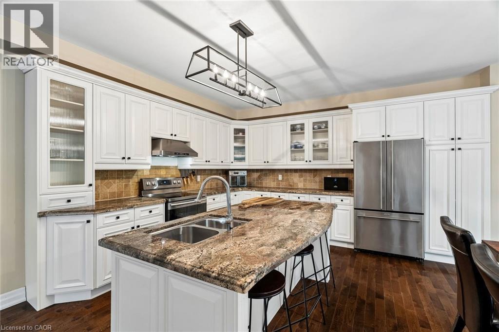 1541 Garnet Avenue, Mississauga, Ontario  L5G 4C7 - Photo 8 - 40834938