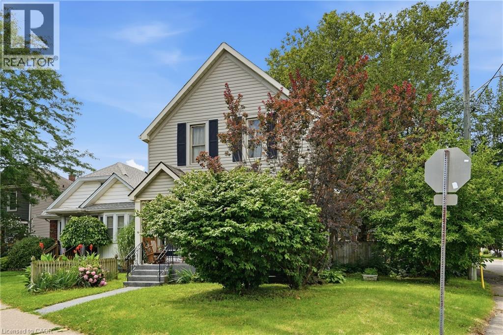 83 York Street, St. Catharines, Ontario  L2R 6C8 - Photo 3 - 40850521