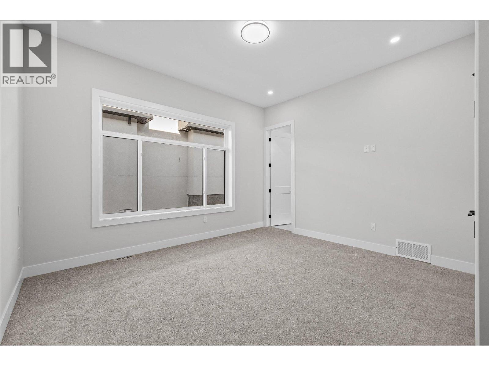 528 Hawes Court, Kelowna, British Columbia  V1W 5C5 - Photo 21 - 10389905