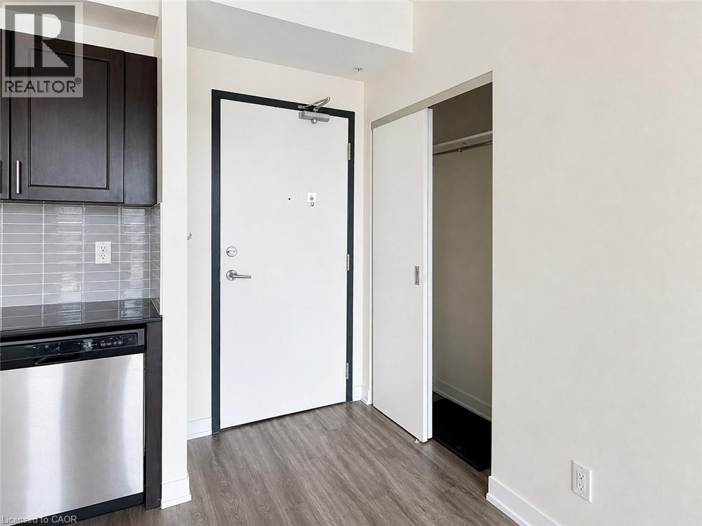 128 King Street N Unit# 1505, Waterloo, Ontario  N2J 0E9 - Photo 4 - 40853955