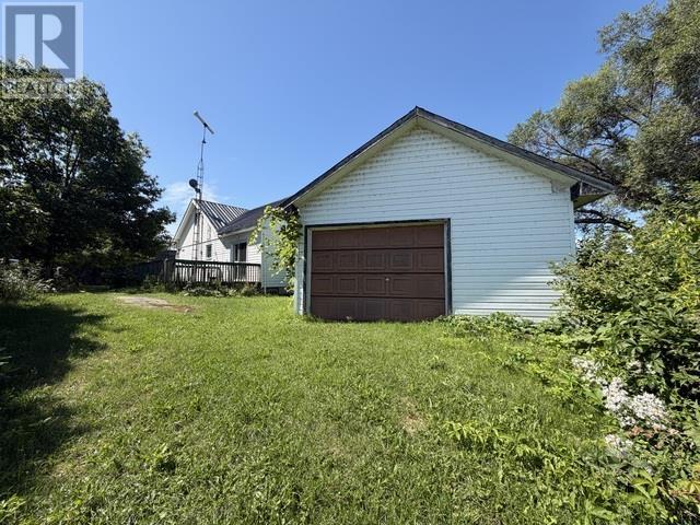 2 Queen Victoria St, Desbarats, Ontario P0R 1E0 - Photo 8 - SM262101