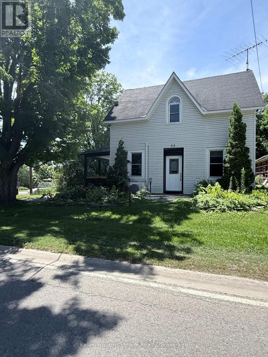 22 Concession Street W, Westport, Ontario  K0G 1X0 - Photo 4 - X13034592