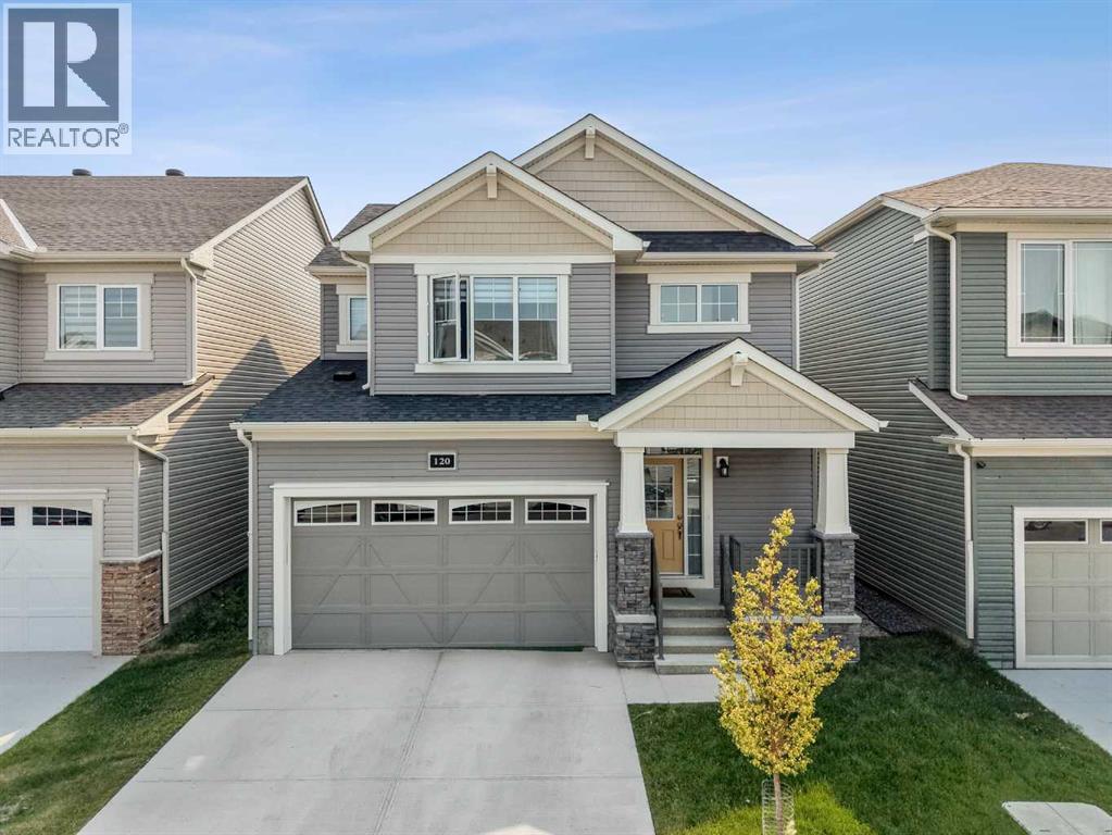 120 Carringford Road NW, calgary, Alberta