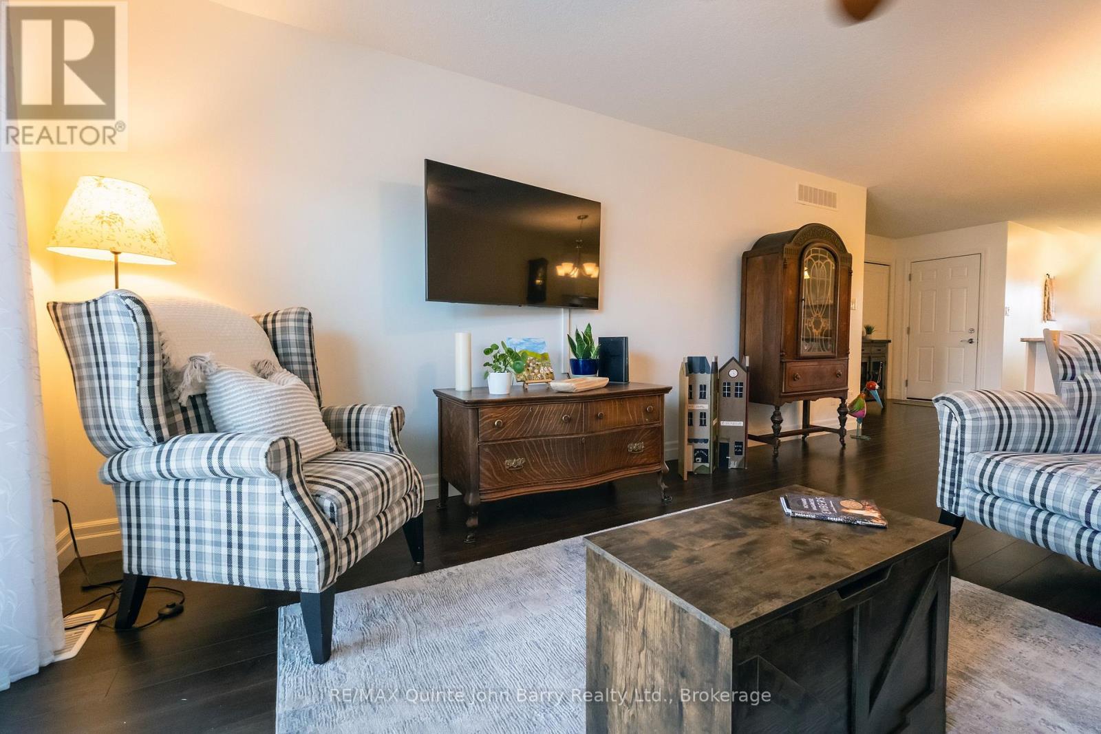 9 Mcintosh Crescent, Quinte West, Ontario  K8V 0G1 - Photo 10 - X13650914